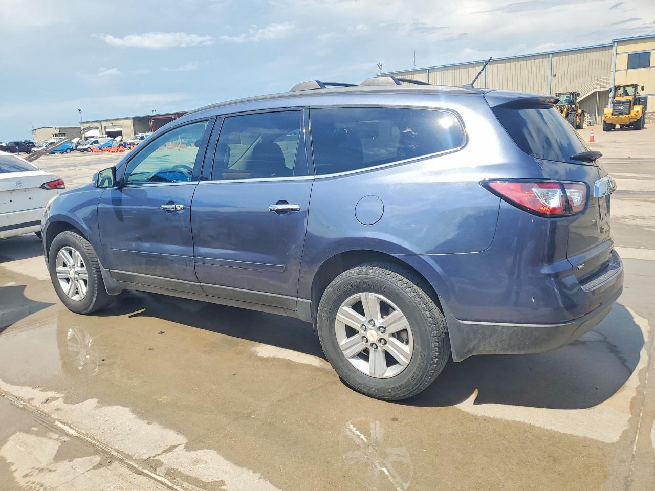 2014 Chevrolet Traverse Lt - Image 2