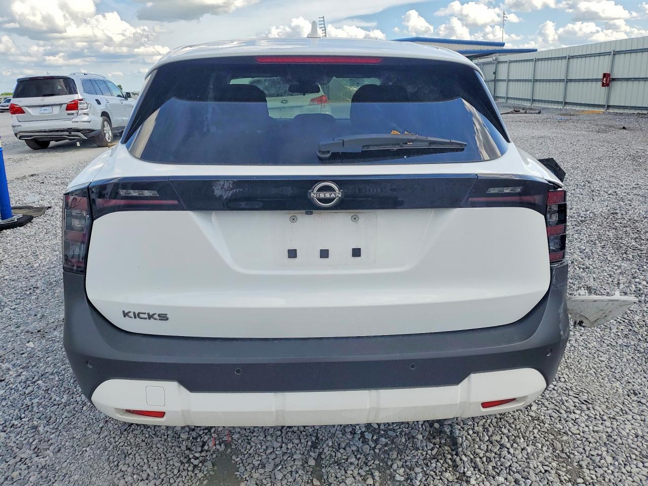 2025 Nissan Kicks Sv - Фото 6