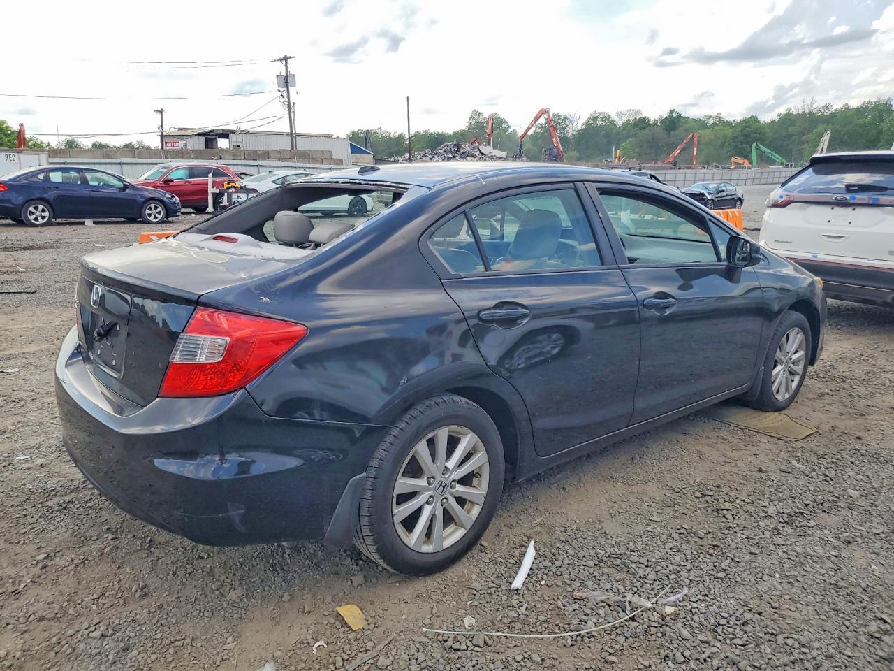 2012 Honda Civic - Image 3