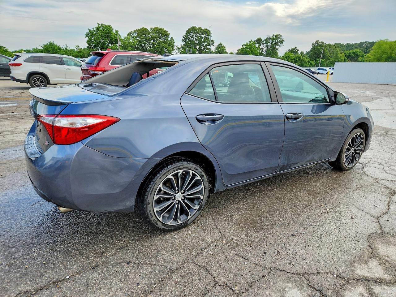 2014 Toyota Corolla S Plus - Фото 3