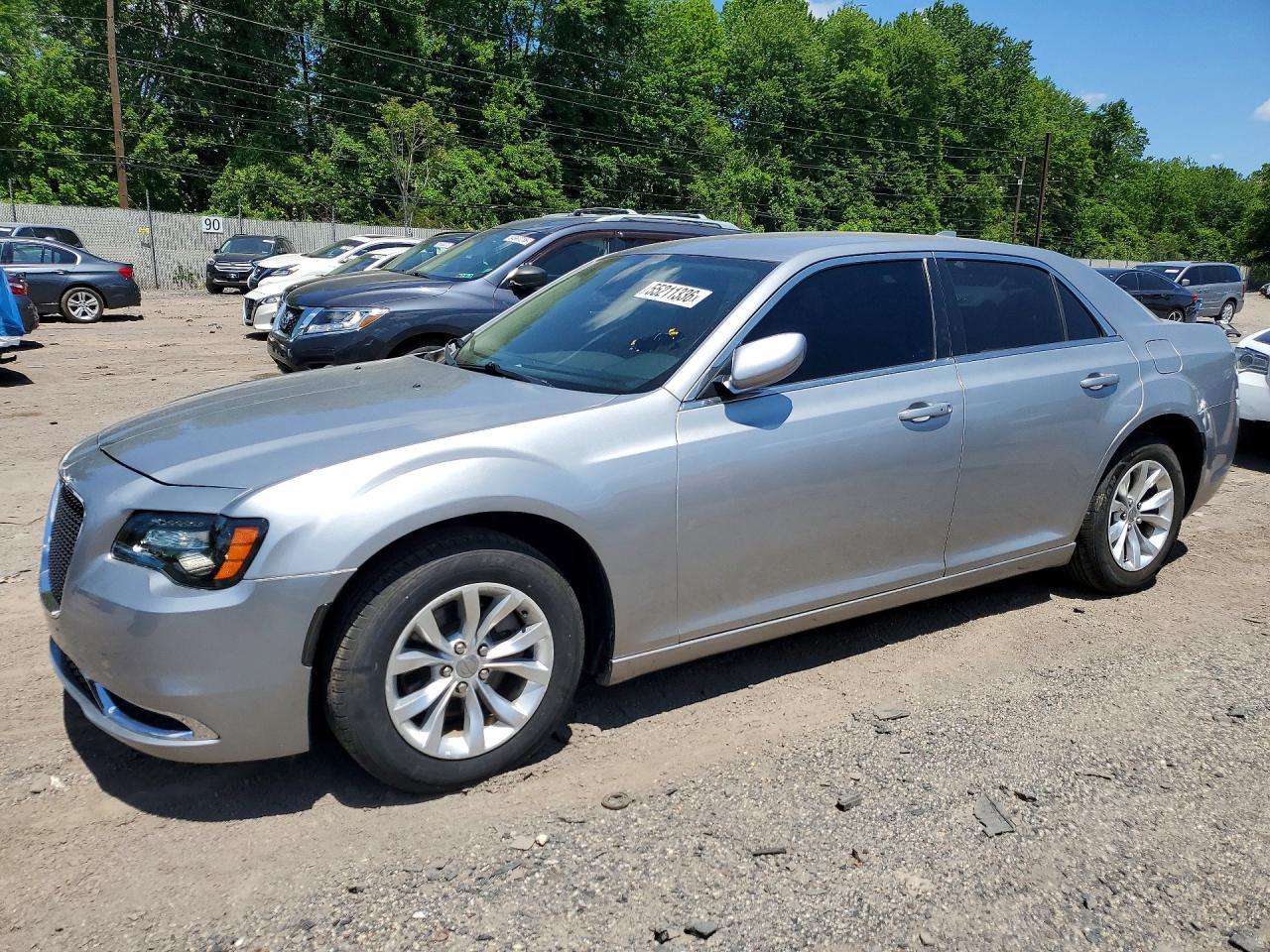 2015 Chrysler 300 Limited