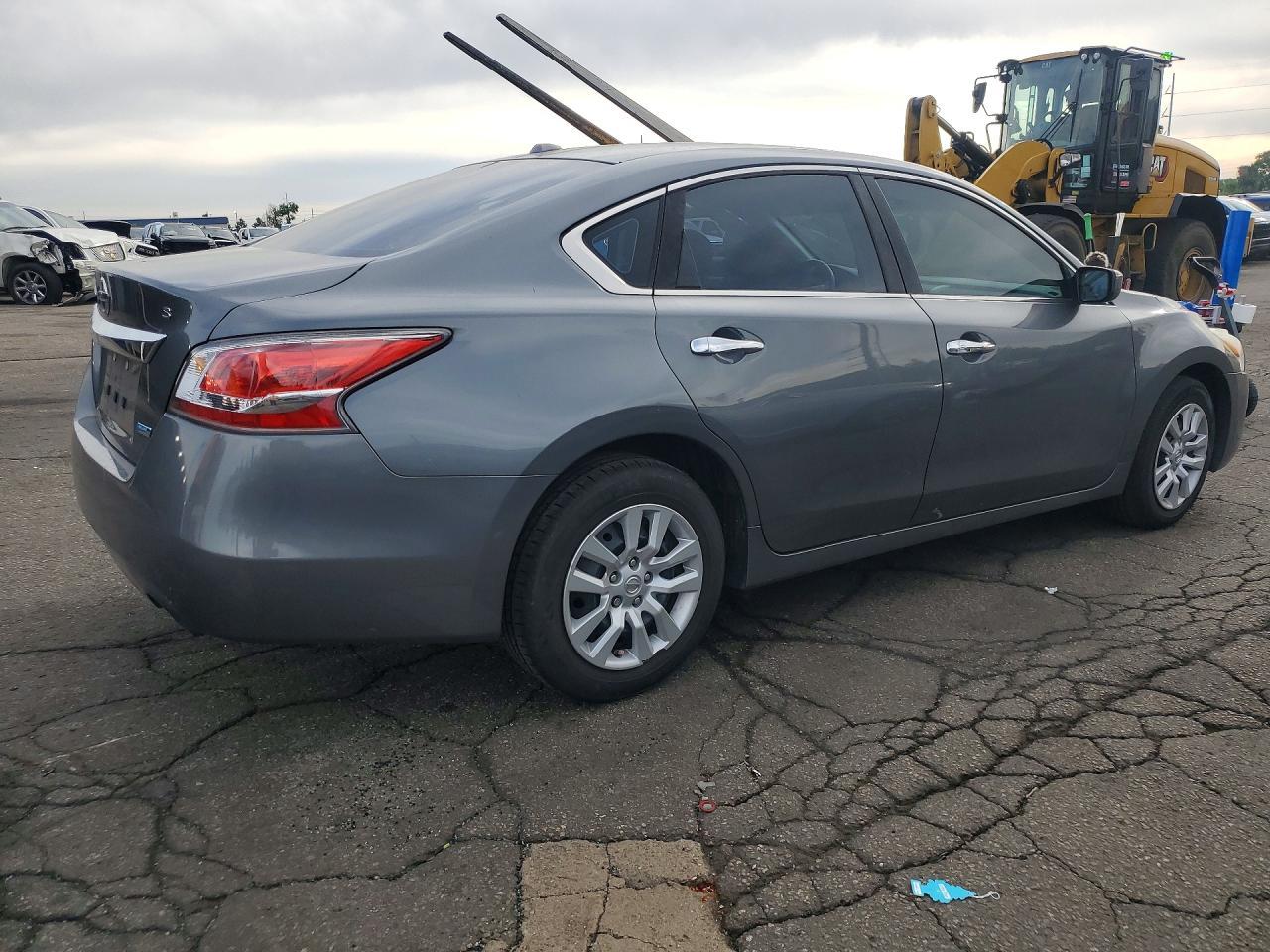 2014 Nissan Altima 2.5 S - Фото 3