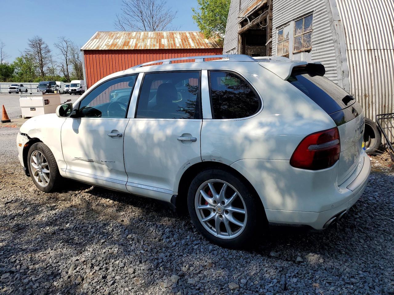 2008 Porsche Cayenne Turbo - Image 2