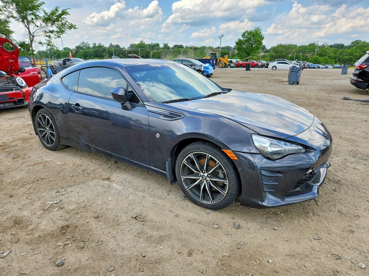 2017 Toyota 86 Base - Image 4