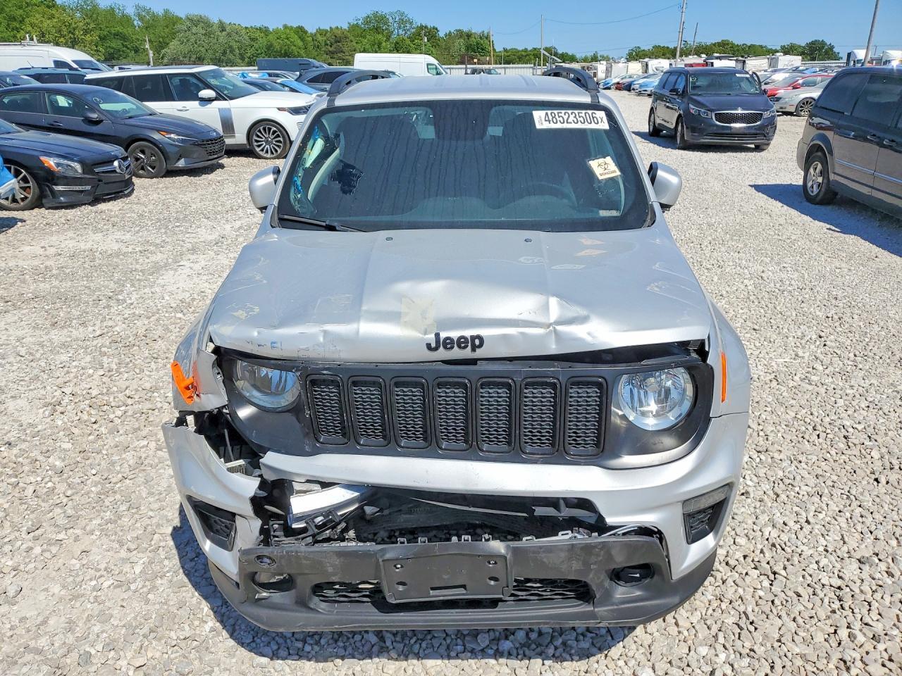 2020 Jeep Renegade Latitude - Image 5
