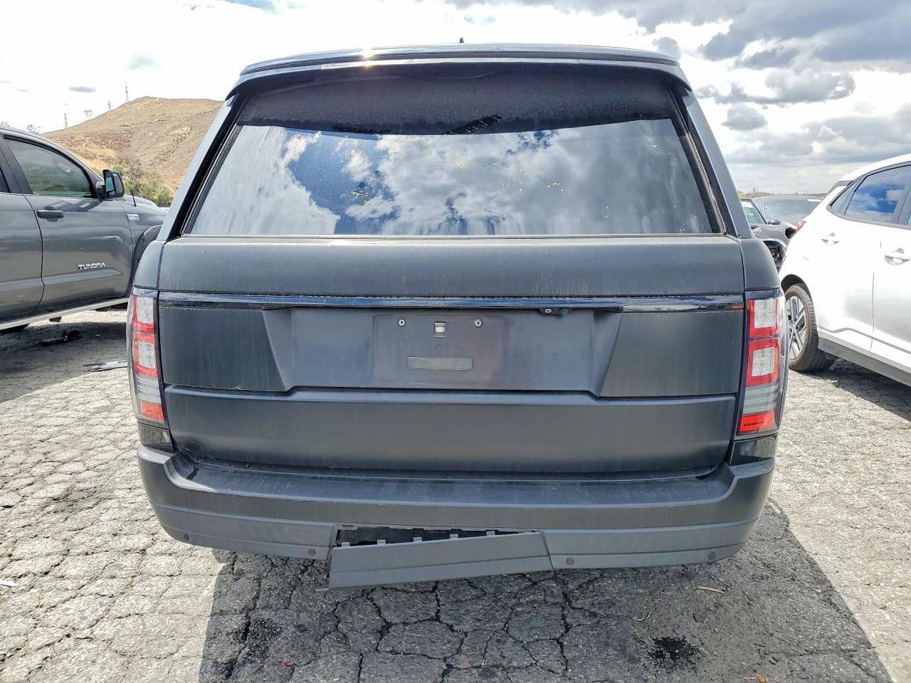 2017 Land Rover Range Rover Hse - Image 6