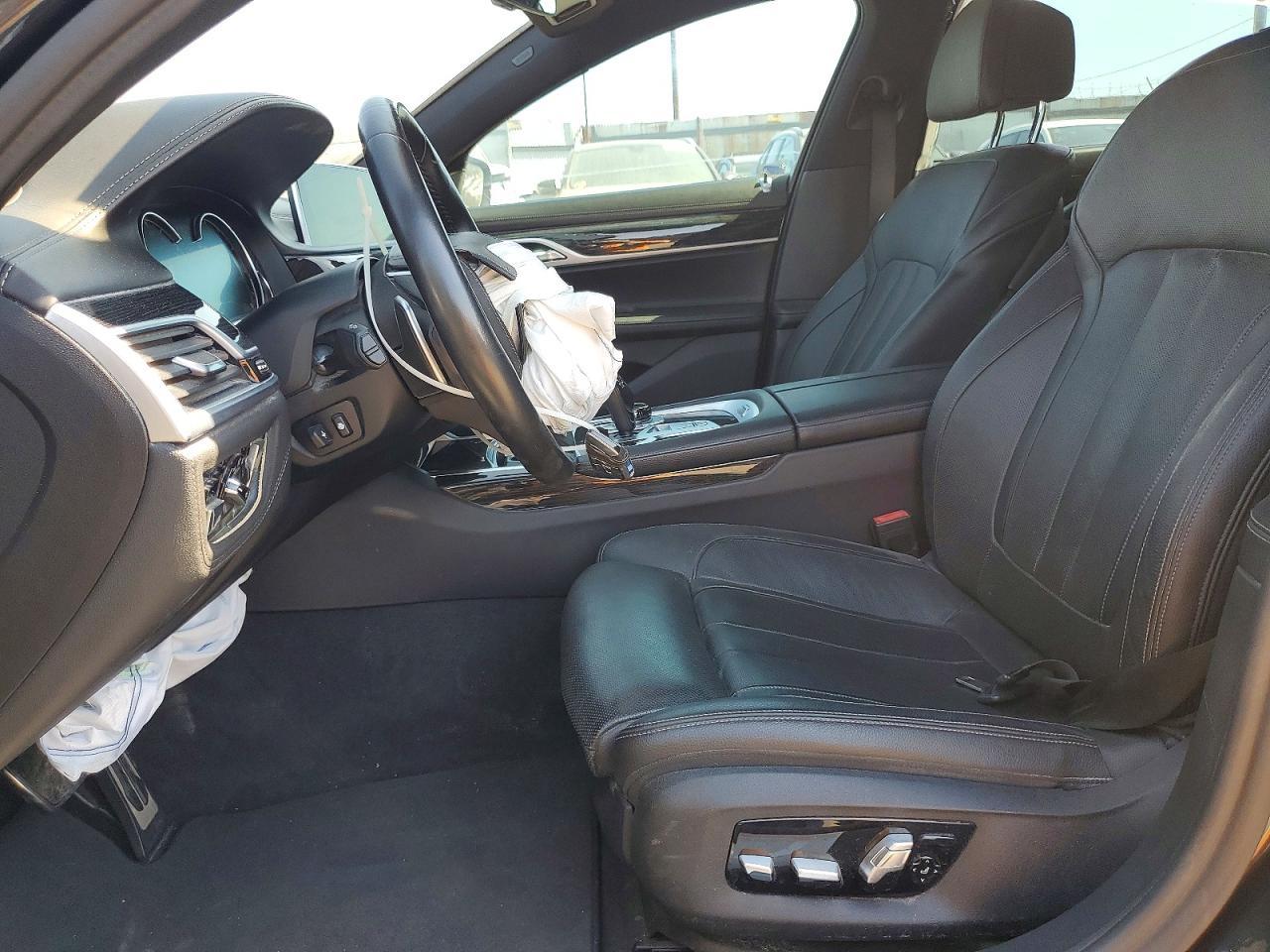 2019 BMW 740 Xi - Фото 7