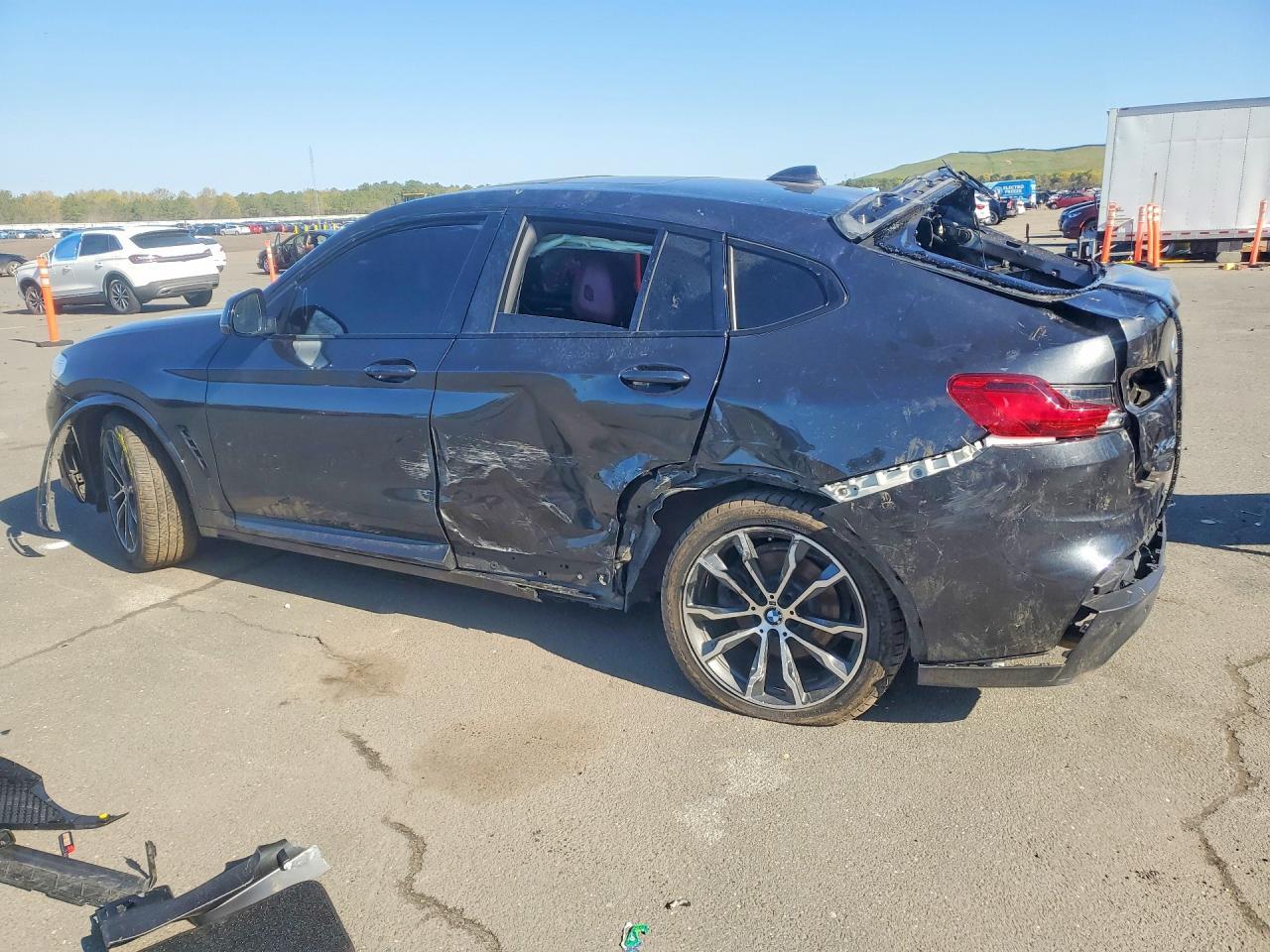 2021 BMW X4 xDrive30I - Image 2