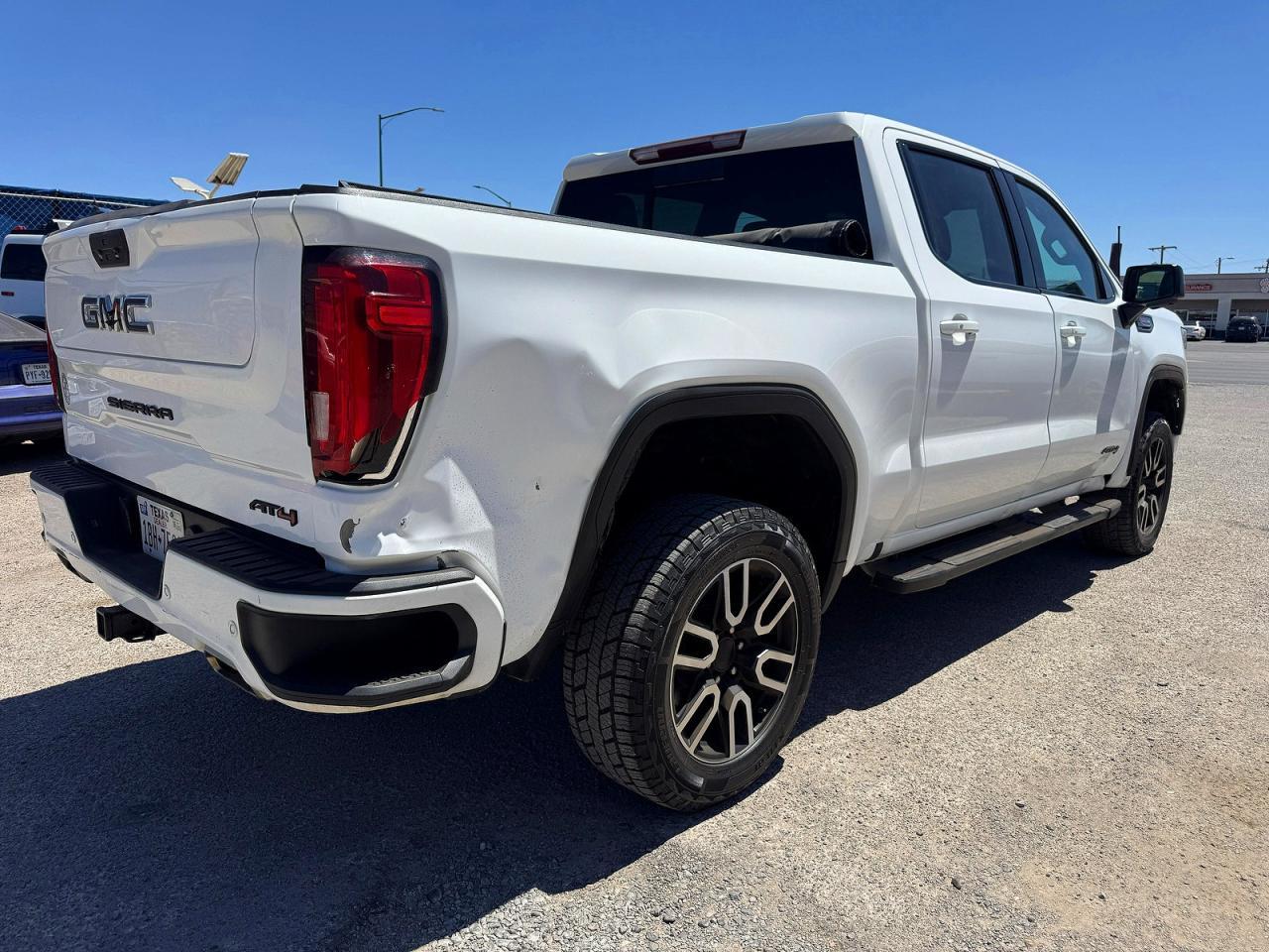 2020 GMC Sierra K1500 At4 - Image 4