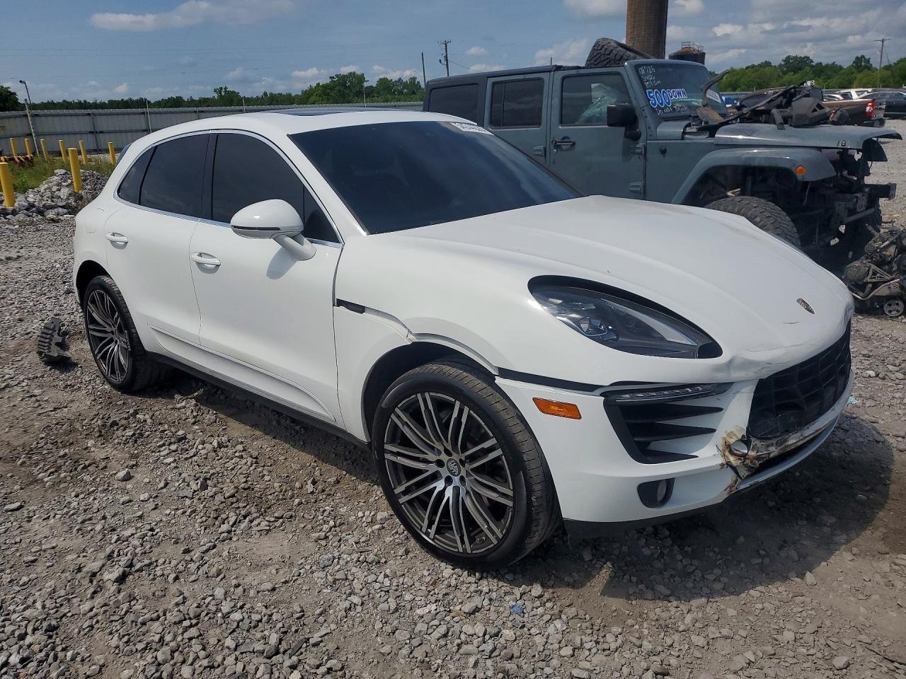 2017 Porsche Macan S - Image 4