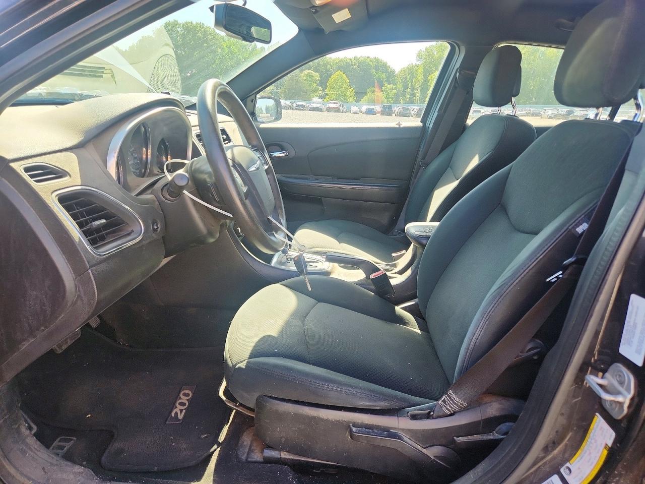 2012 Chrysler 200 Lx - Фото 7