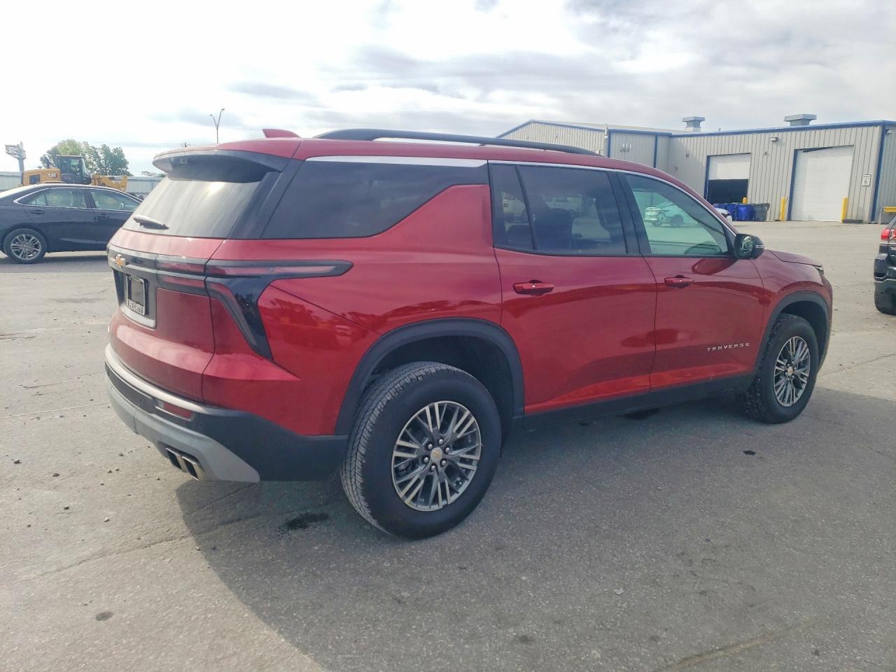 2026 Chevrolet Traverse Lt - Фото 3