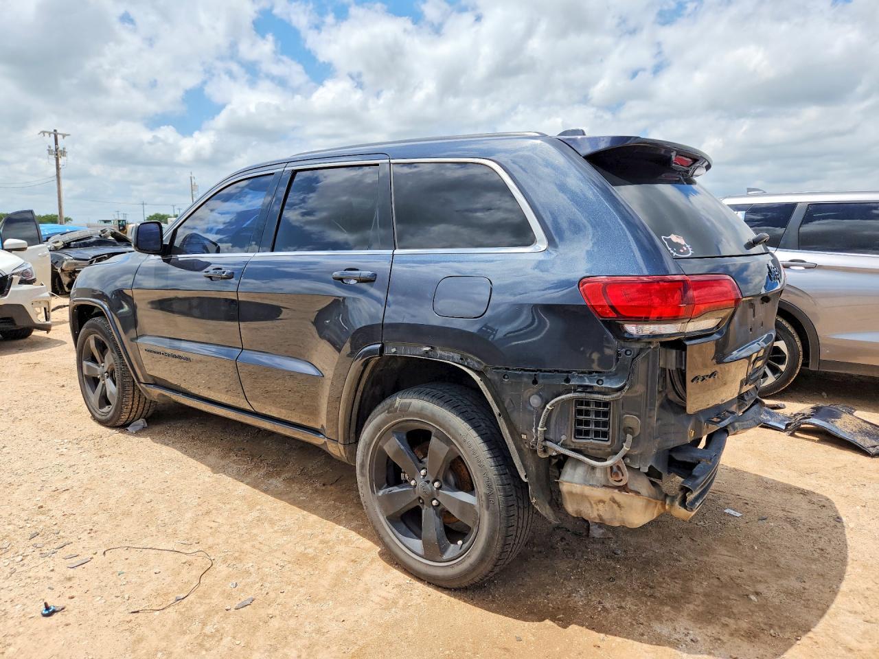 2015 Jeep Grand Cherokee Laredo - Фото 2
