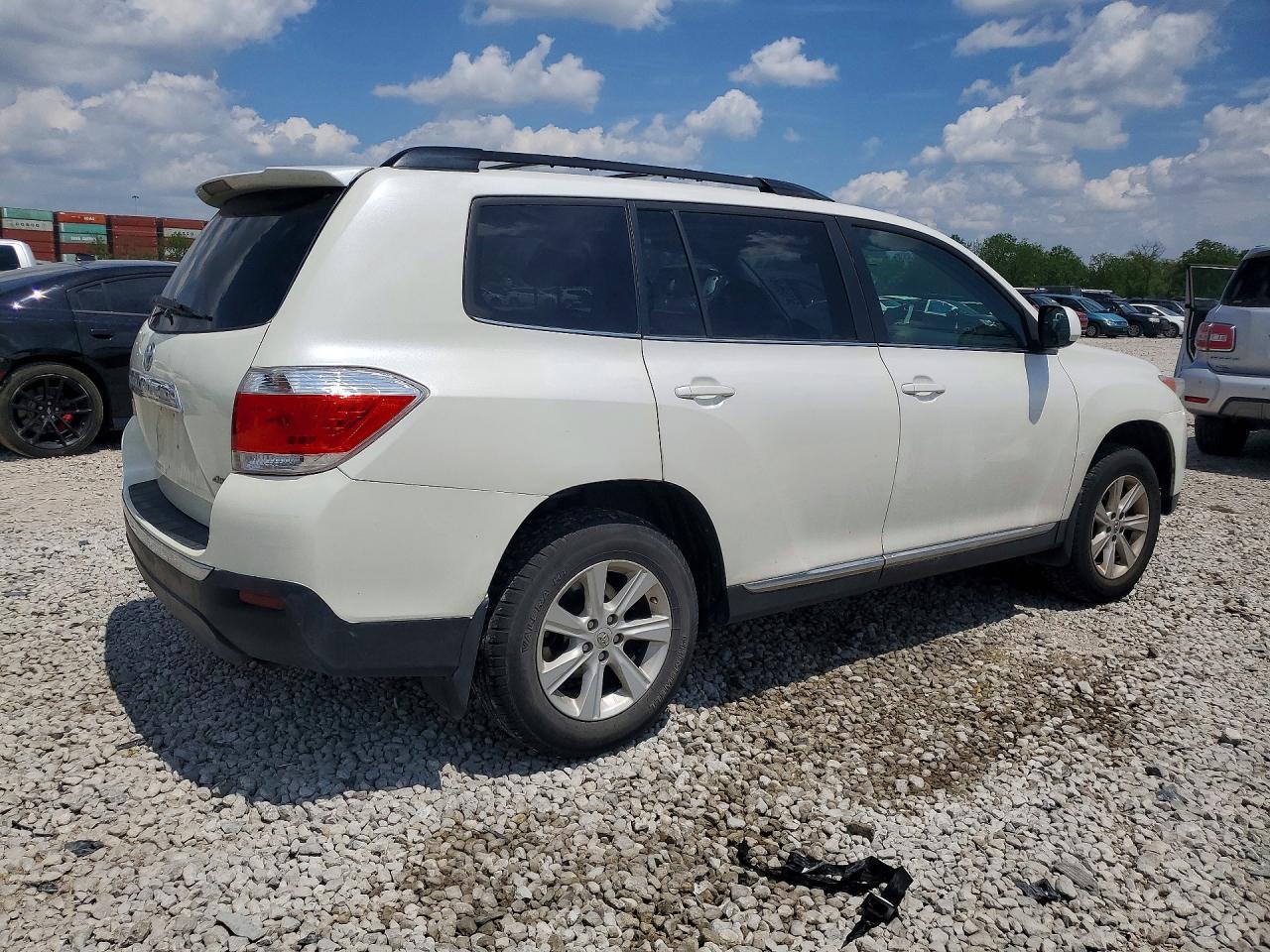 2013 Toyota Highlander Se - Фото 3