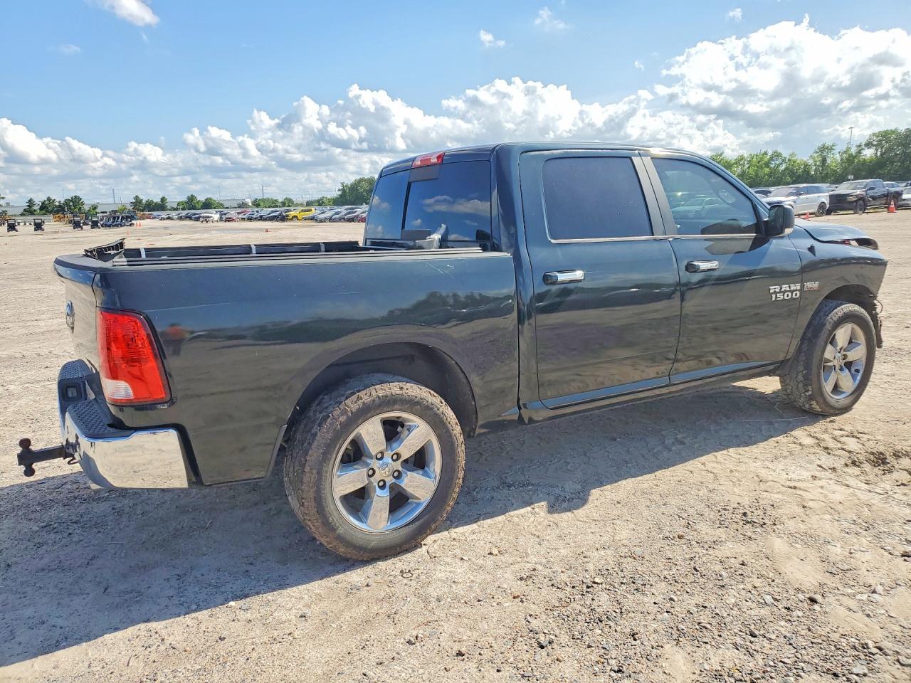 2017 Ram 1500 Slt - Фото 3