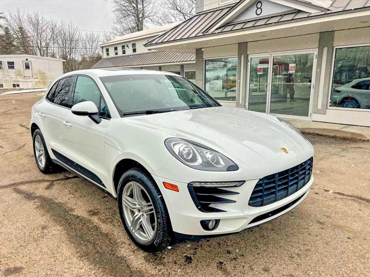 2015 Porsche Macan S