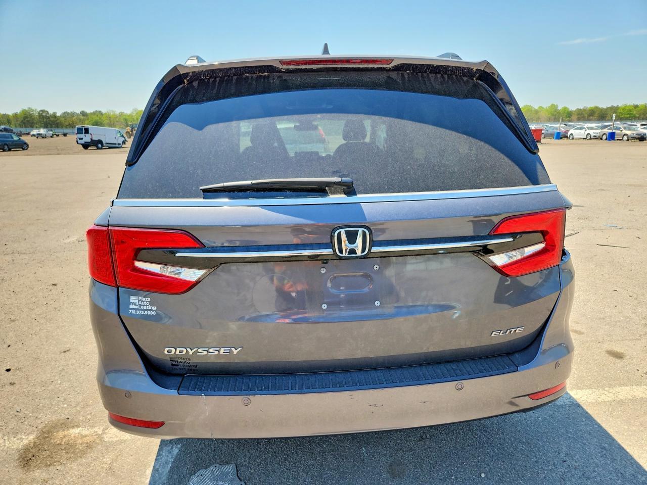 2024 Honda Odyssey Elite - Image 6