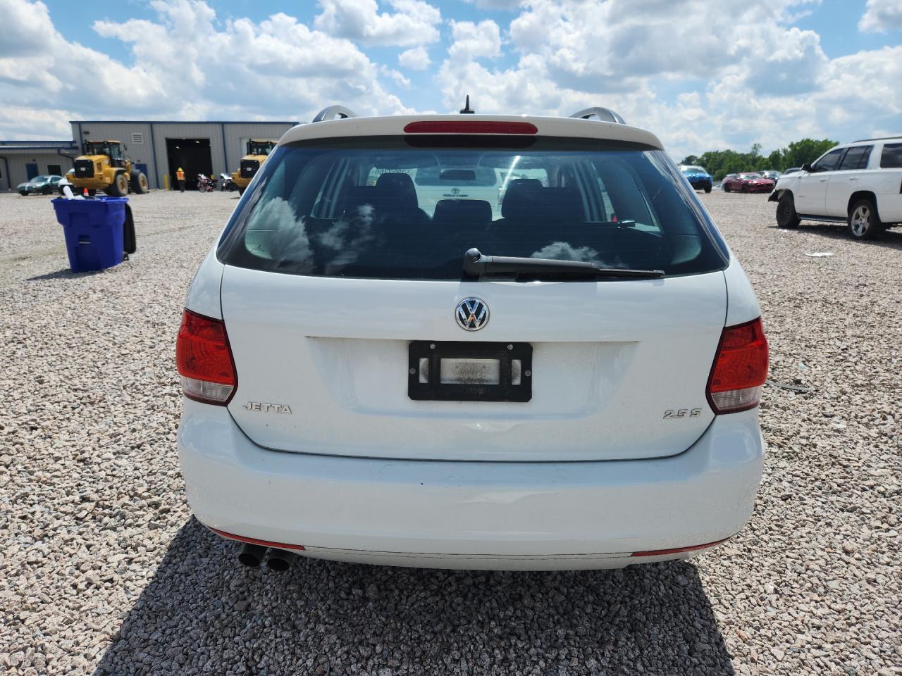 2014 Volkswagen Jetta S - Image 6