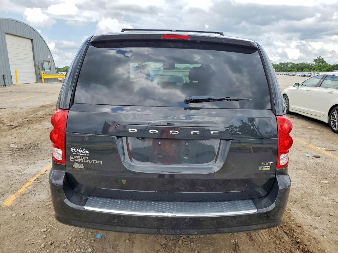2019 Dodge Grand Caravan Sxt - Image 6
