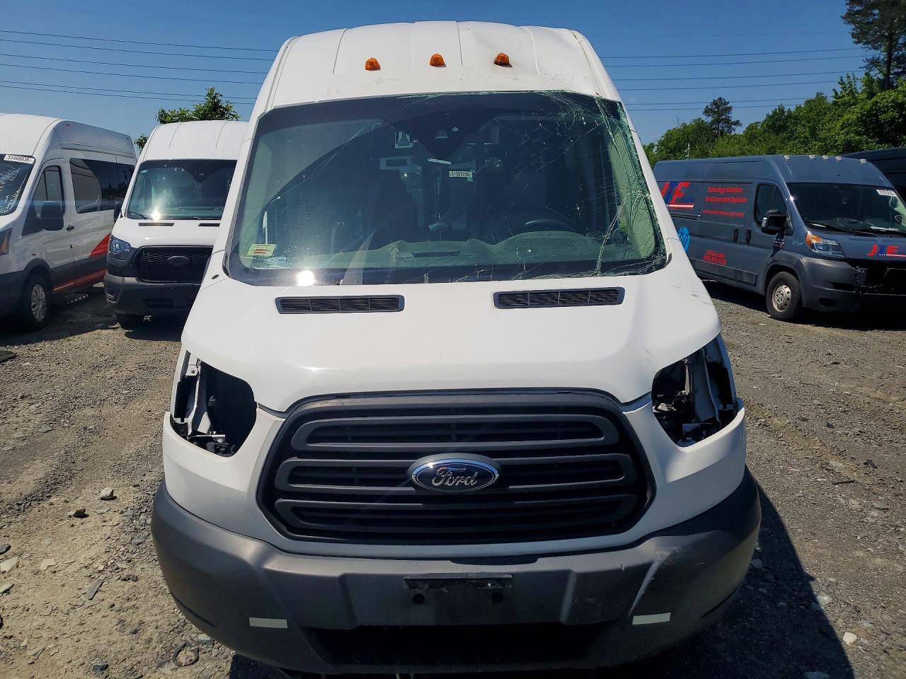 2018 Ford Transit T-350 Handicap Accessible High R - Фото 5