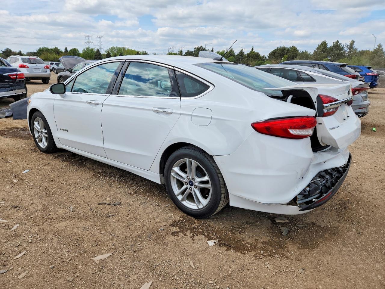 2018 Ford Fusion Se Hybrid - Фото 2