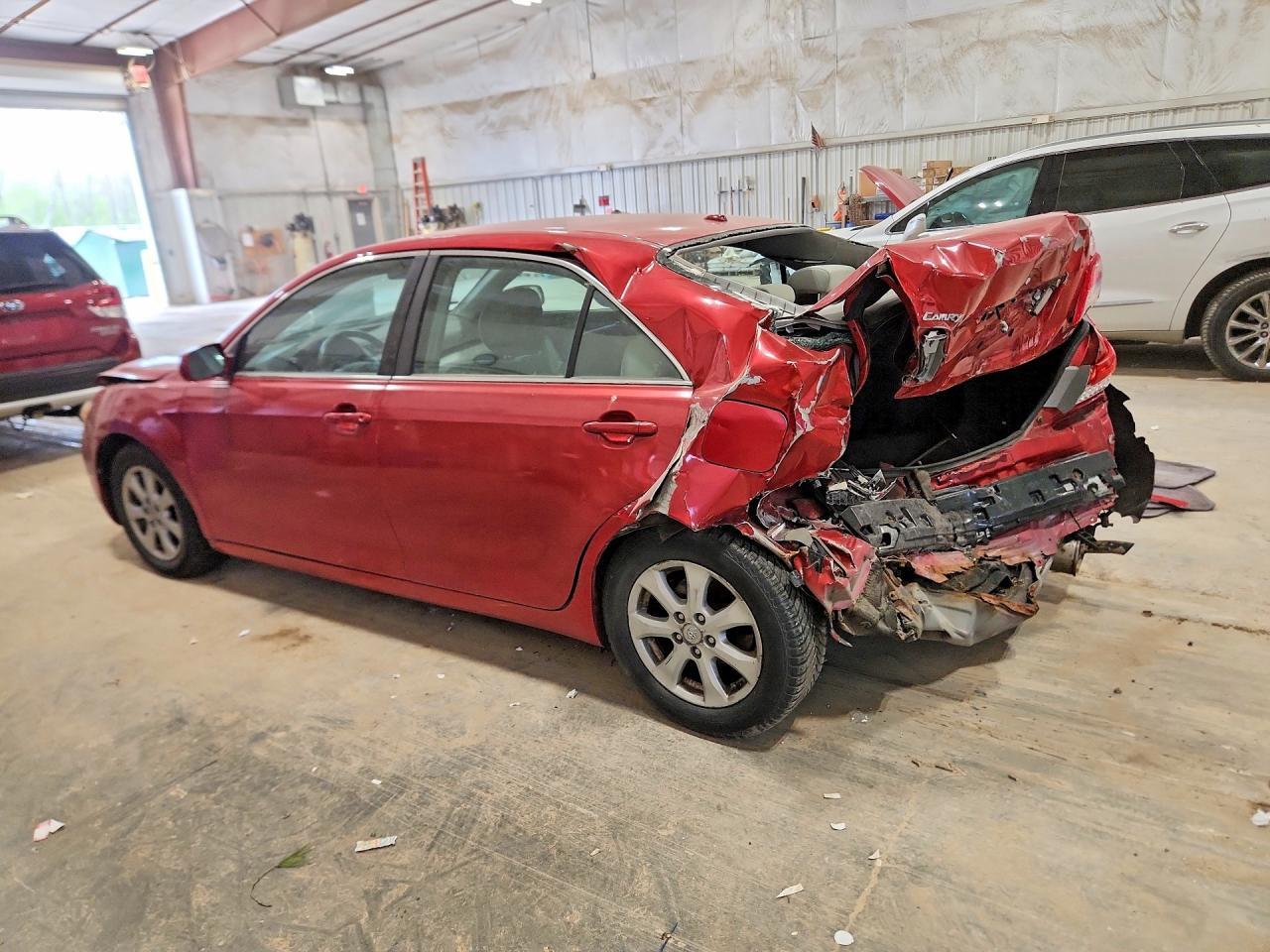 2011 Toyt Camry Sola - Image 2