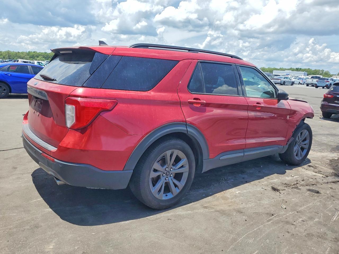 2021 Ford Explorer Xlt - Фото 3
