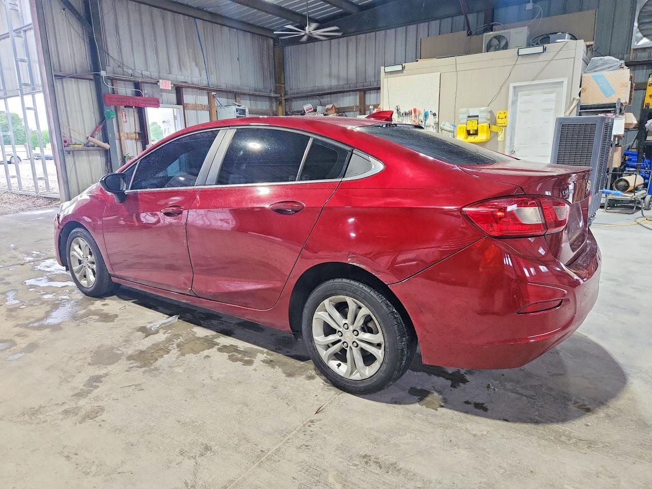2019 Chevrolet Cruze Lt - Фото 2