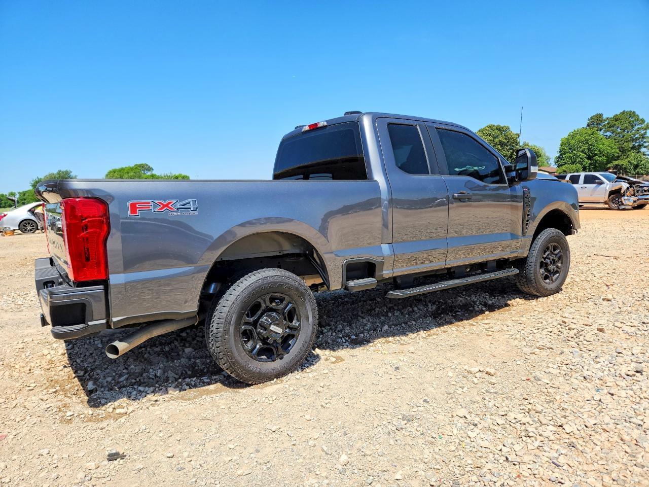 2026 Ford F250 Super Duty - Image 3
