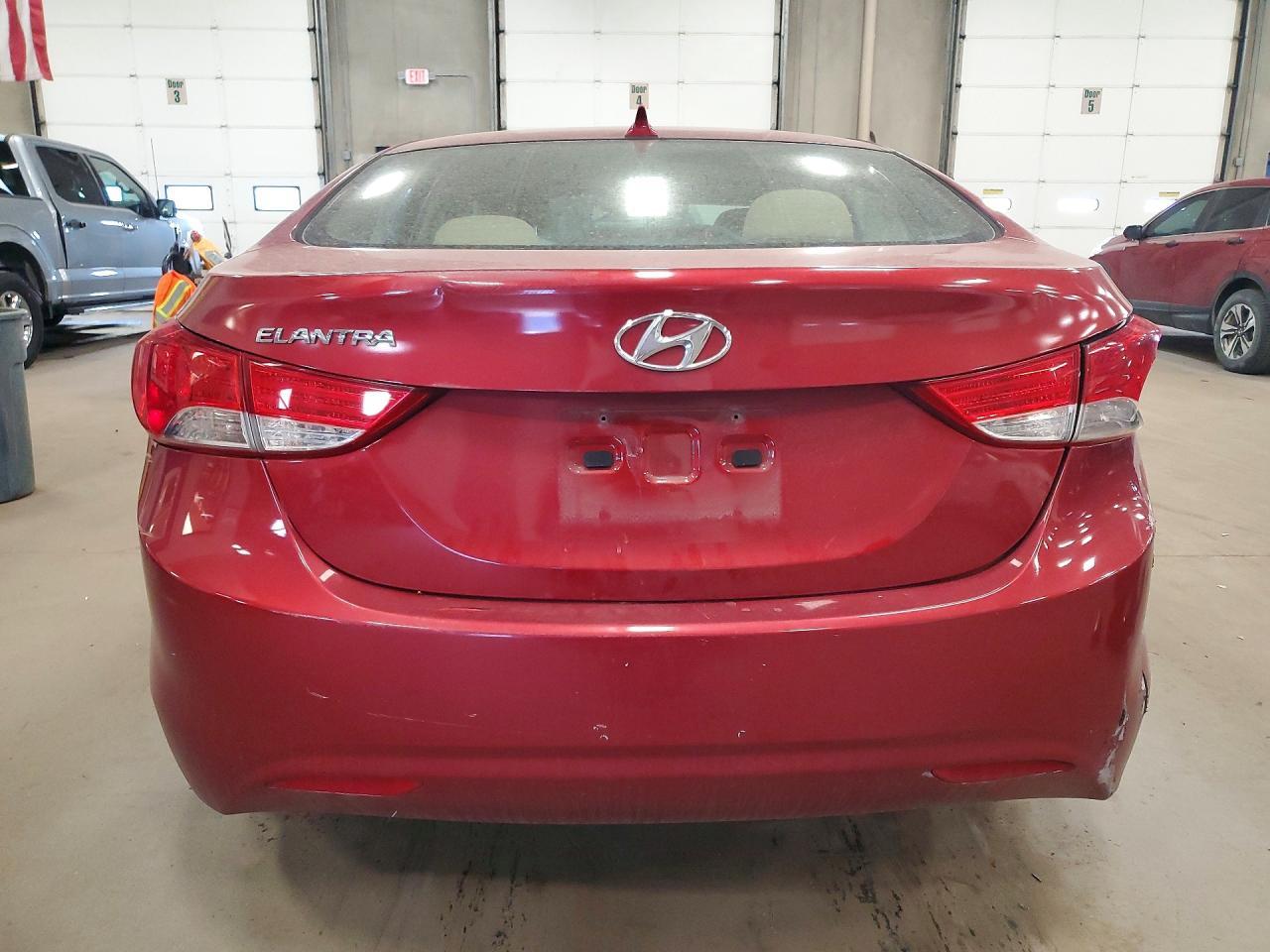 2013 Hyundai Elantra Gls - Фото 6