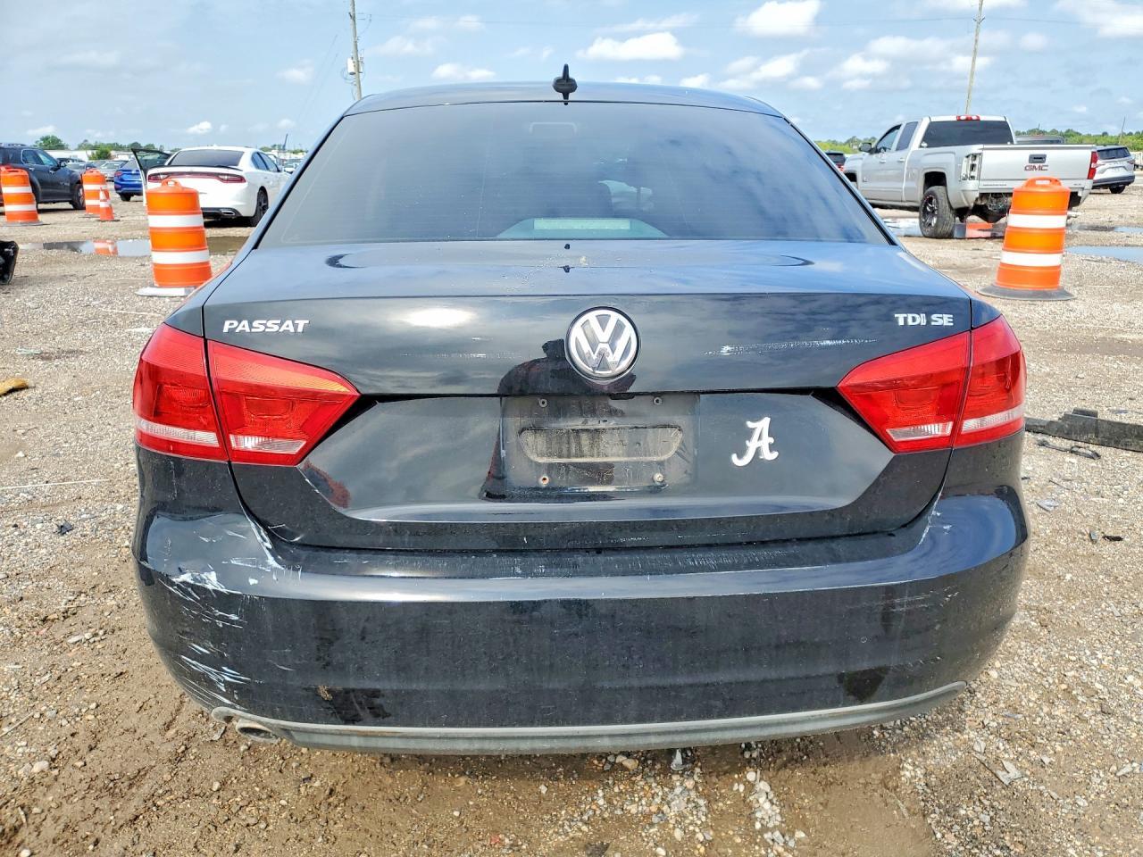 2014 Volkswagen Passat Se - Фото 6