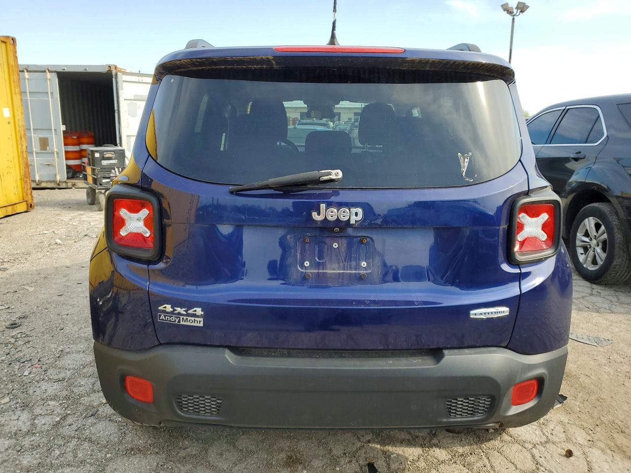 2016 Jeep Renegade Latitude - Фото 6