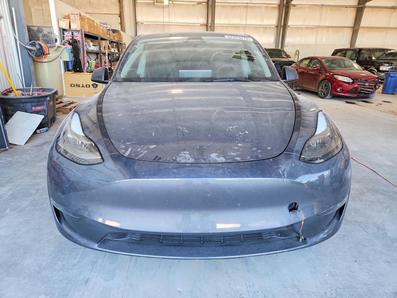 2023 Tesla Model Y - Фото 5