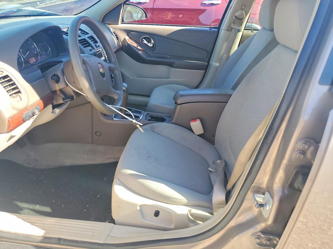 2007 Chevrolet Malibu Ls - Image 7