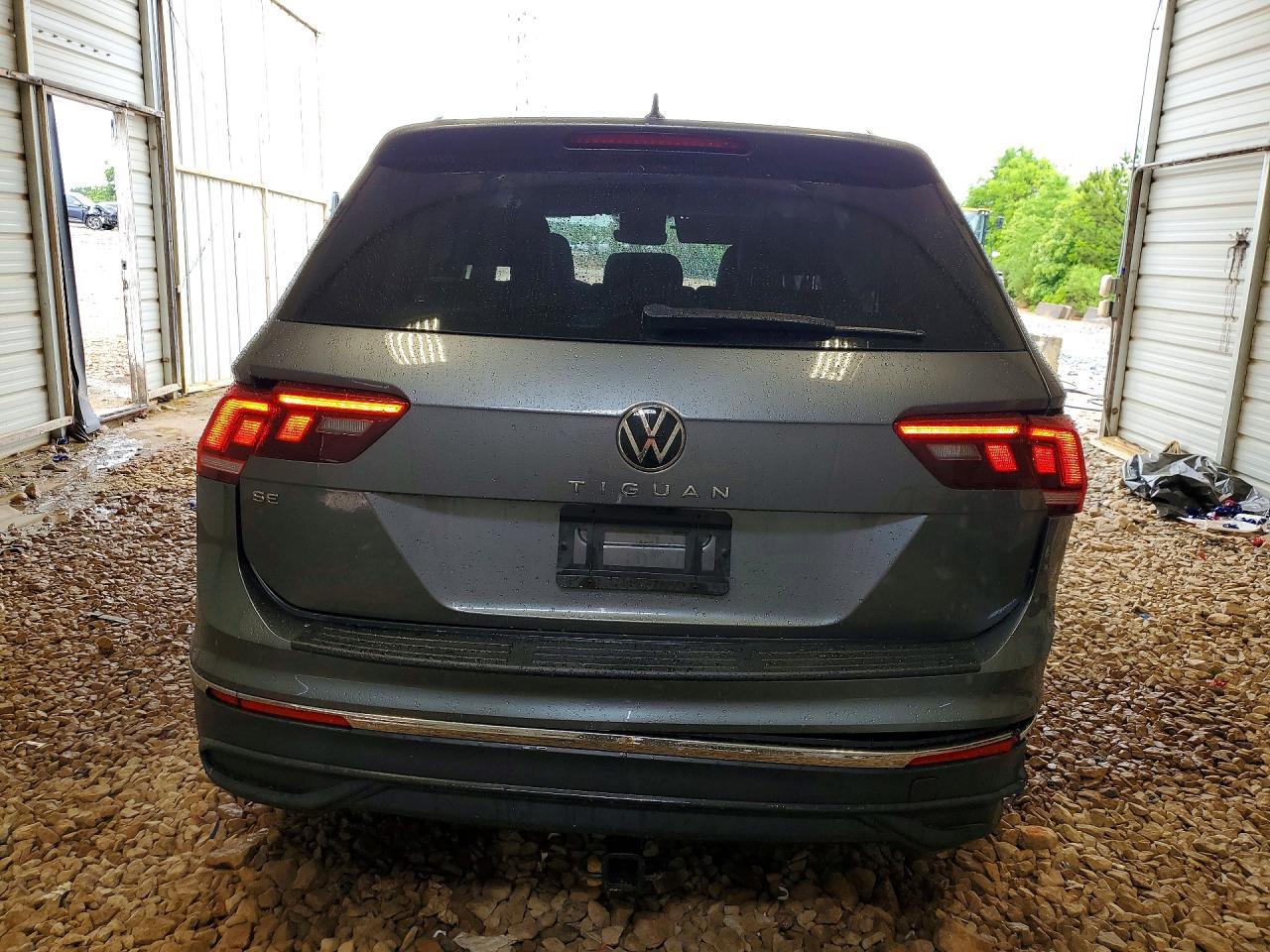 2024 Volkswagen Tiguan Se - Image 6