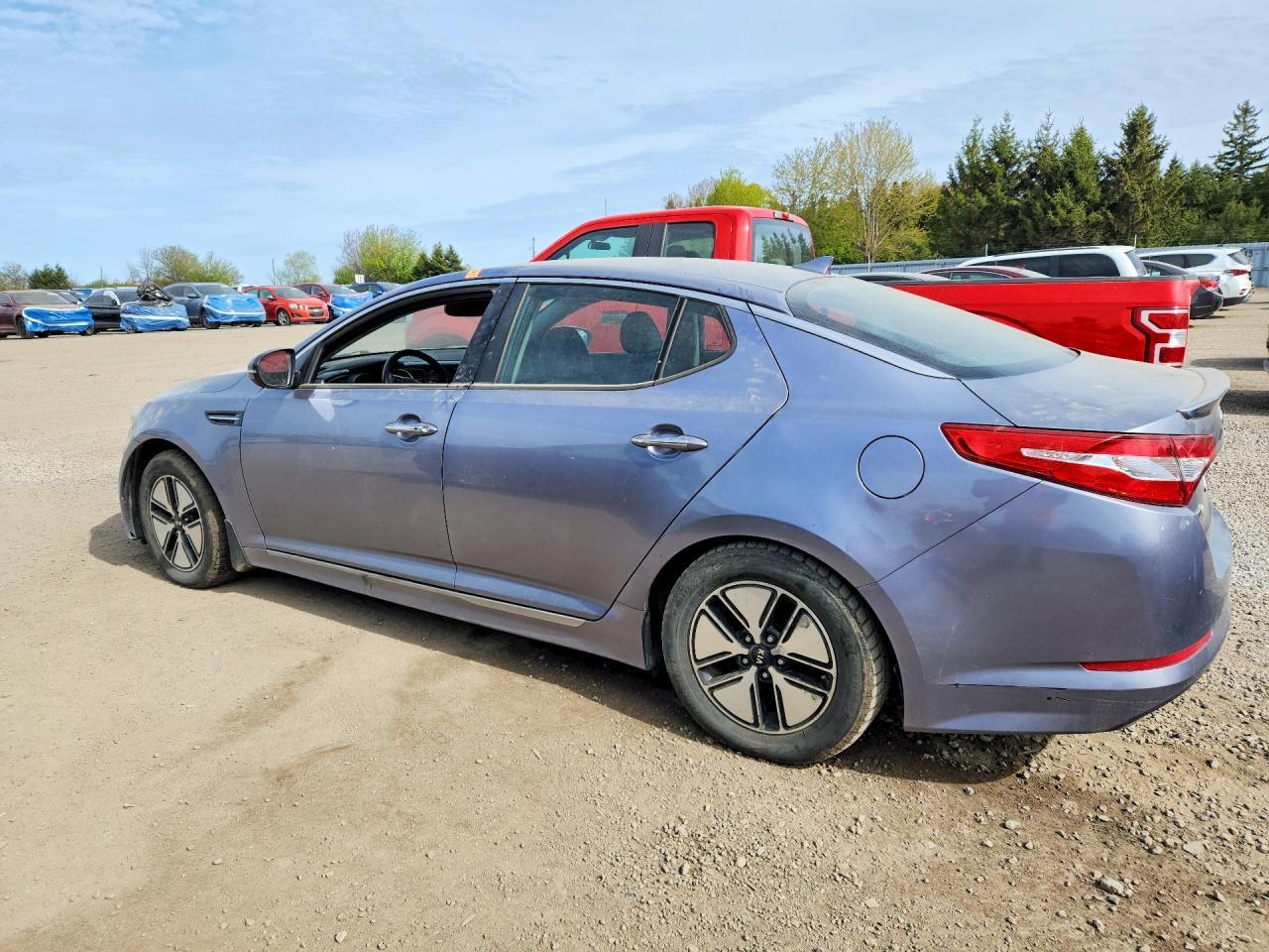 2011 Kia Optima Hybrid - Фото 2