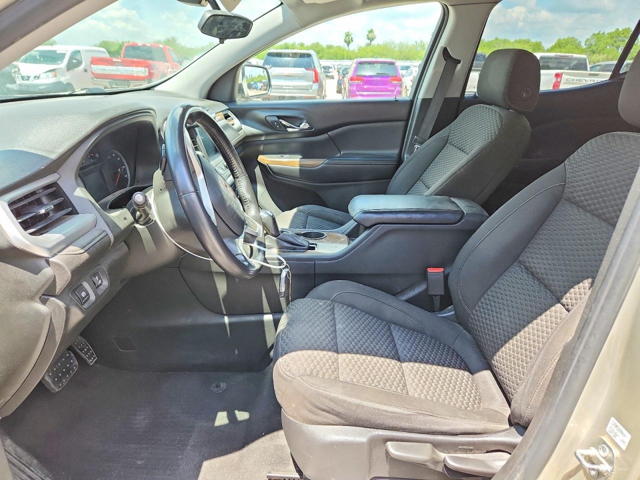 2017 GMC Acadia Sle - Image 7