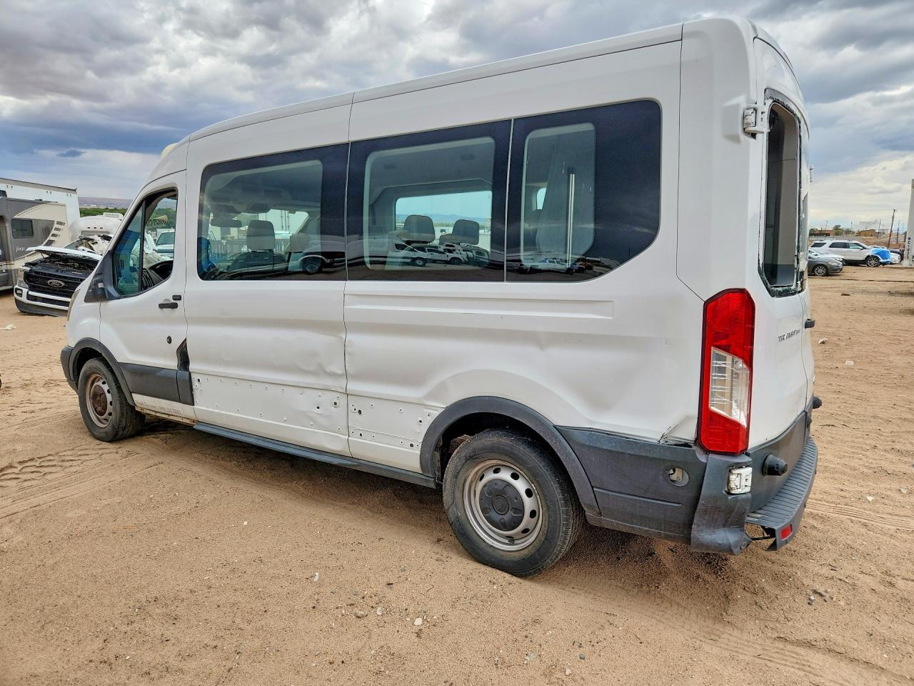 2017 Ford Transit T-350 - Фото 2