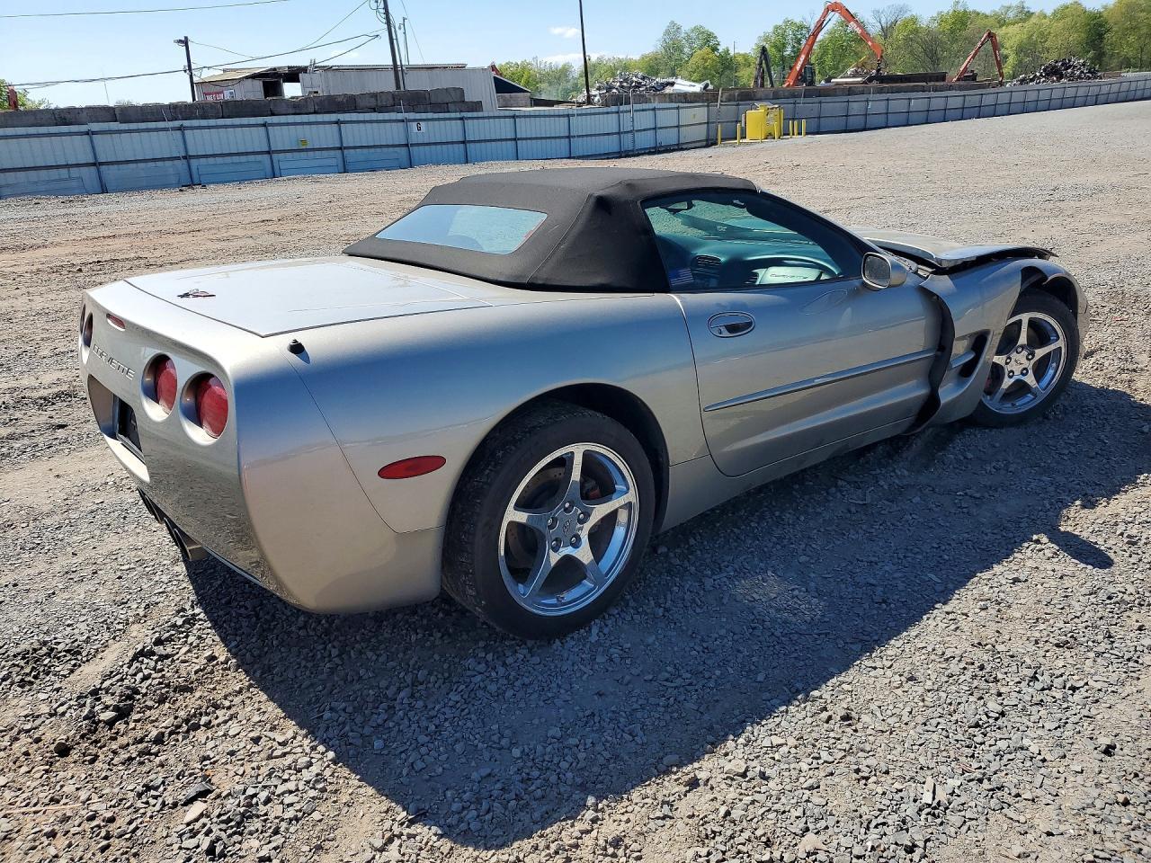 1999 Chevrolet Corvette - Фото 3