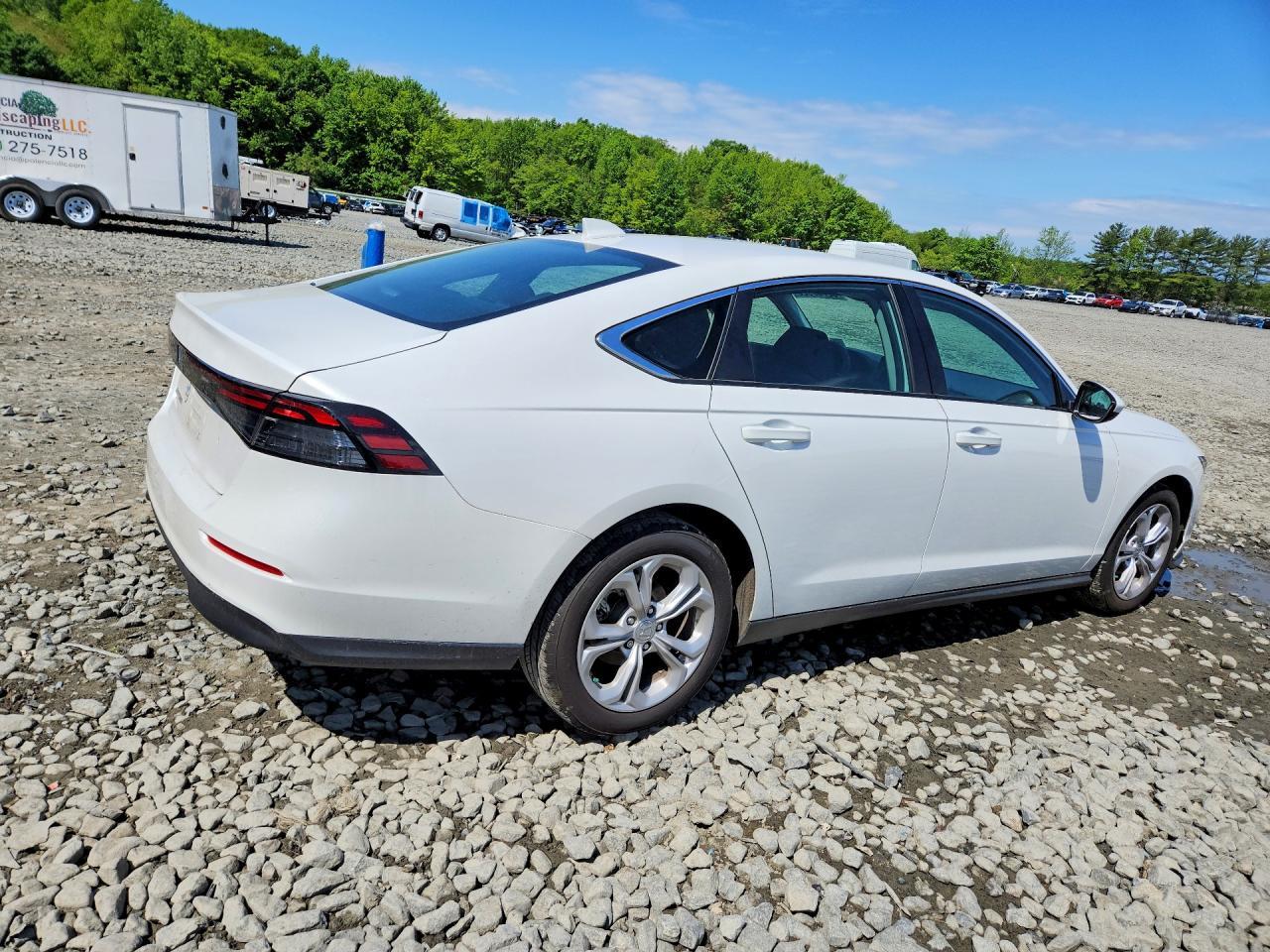 2025 Honda Accord Lx - Image 3