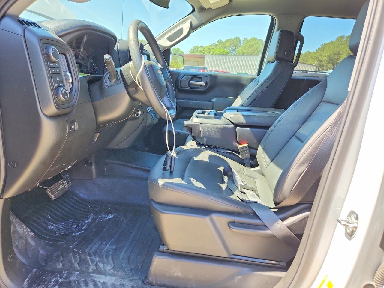2025 Chevrolet Silverado K1500 - Фото 7