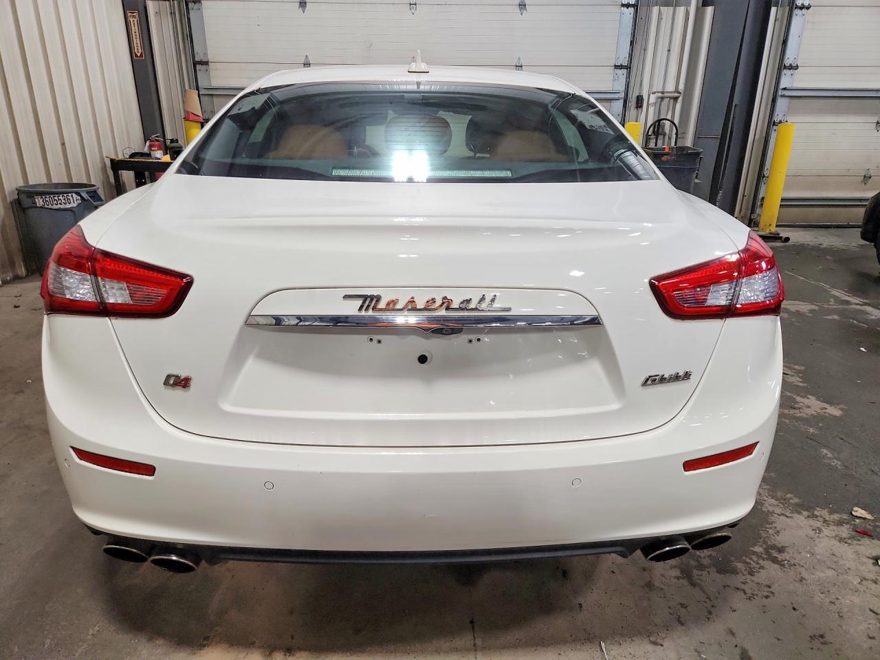 2017 Maserati Ghibli S - Image 6