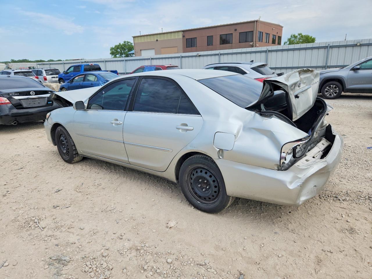 2003 Toyota Camry Xle - Фото 2