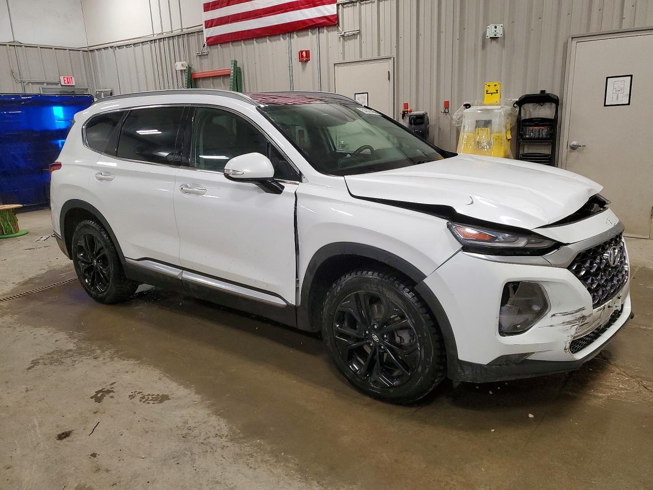 2019 Hyundai Santa Fe Limited 2.0T - Фото 4