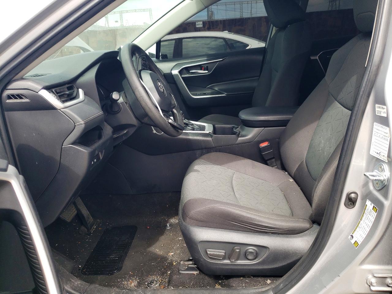 2024 Toyota Rav4 Hybrid Xle - Image 7