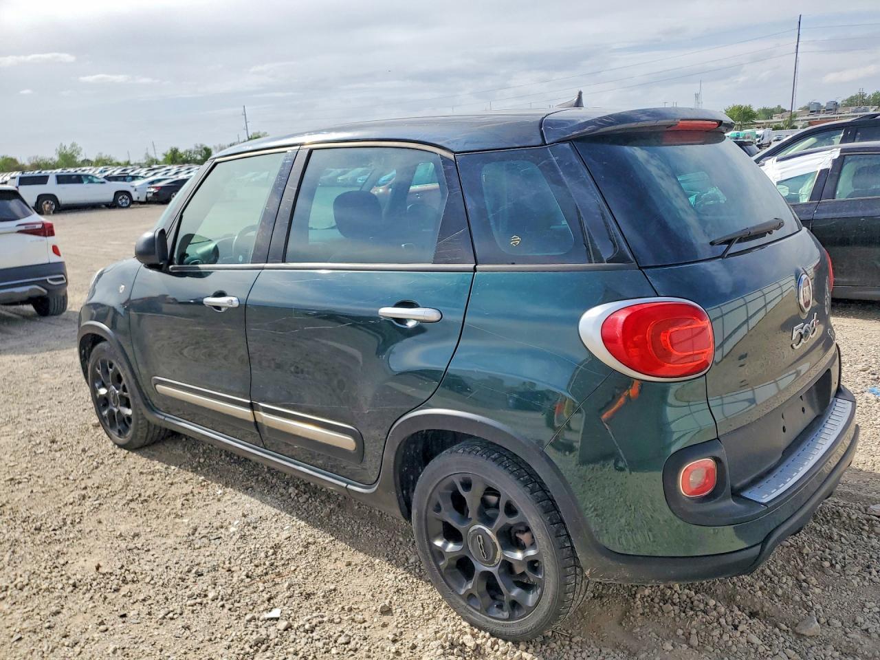 2017 Fiat 500L Trekking - Фото 2
