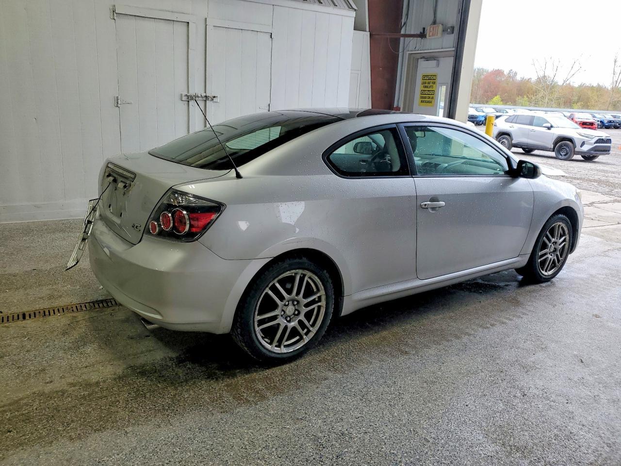2009 Scion Tc Base - Фото 3