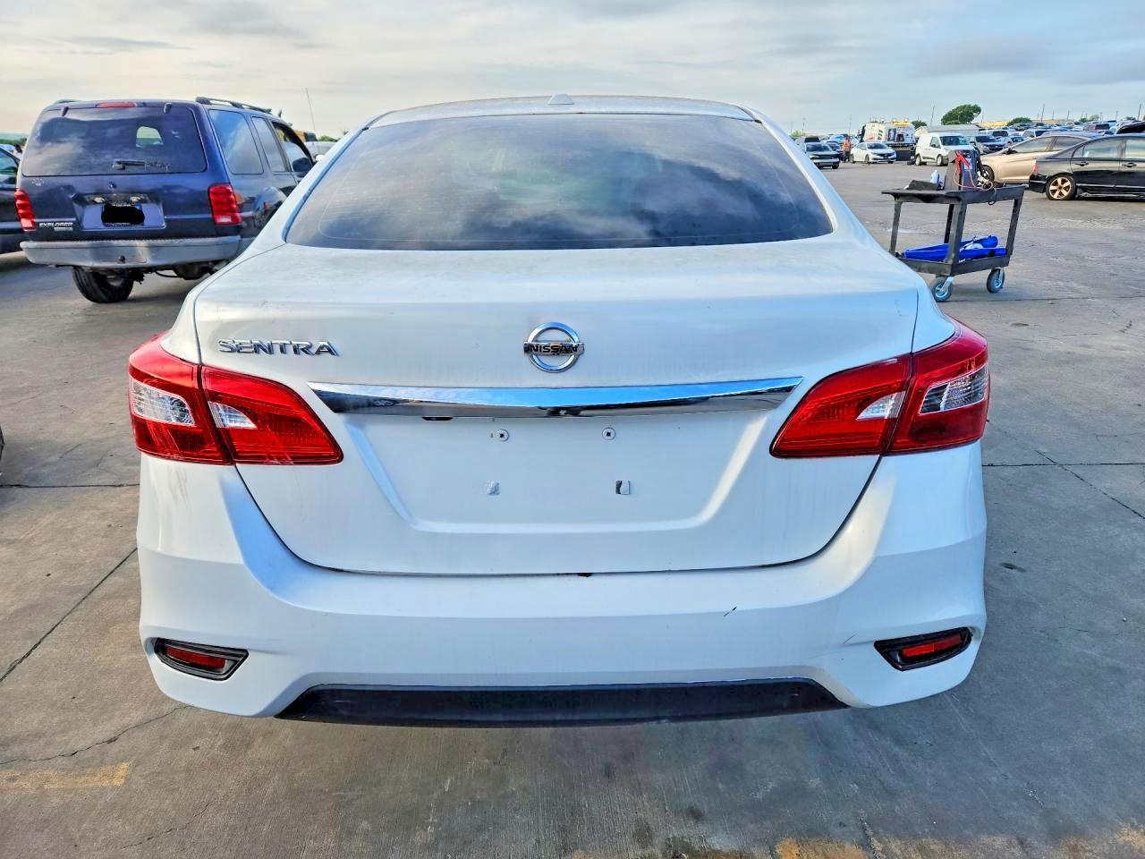 2016 Nissan Sentra Sv - Фото 6