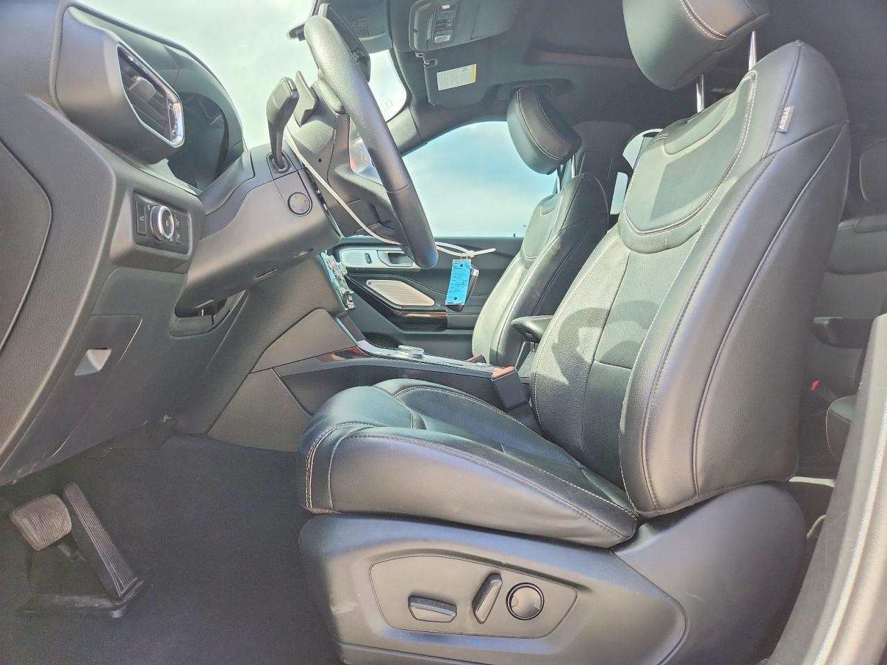 2023 Ford Explorer St - Фото 7