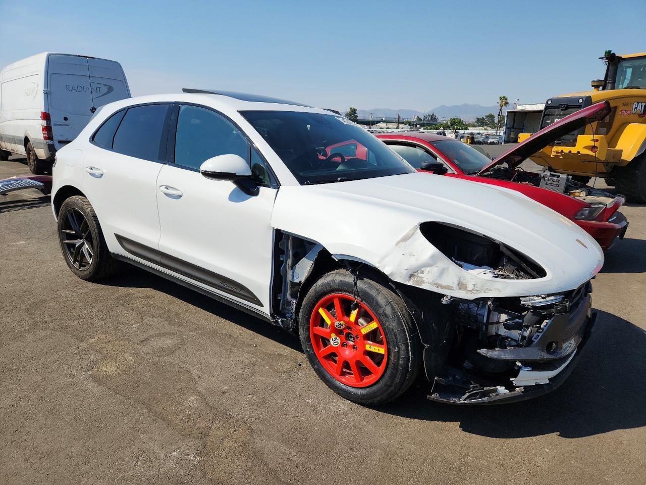 2023 Porsche Macan Base - Image 4
